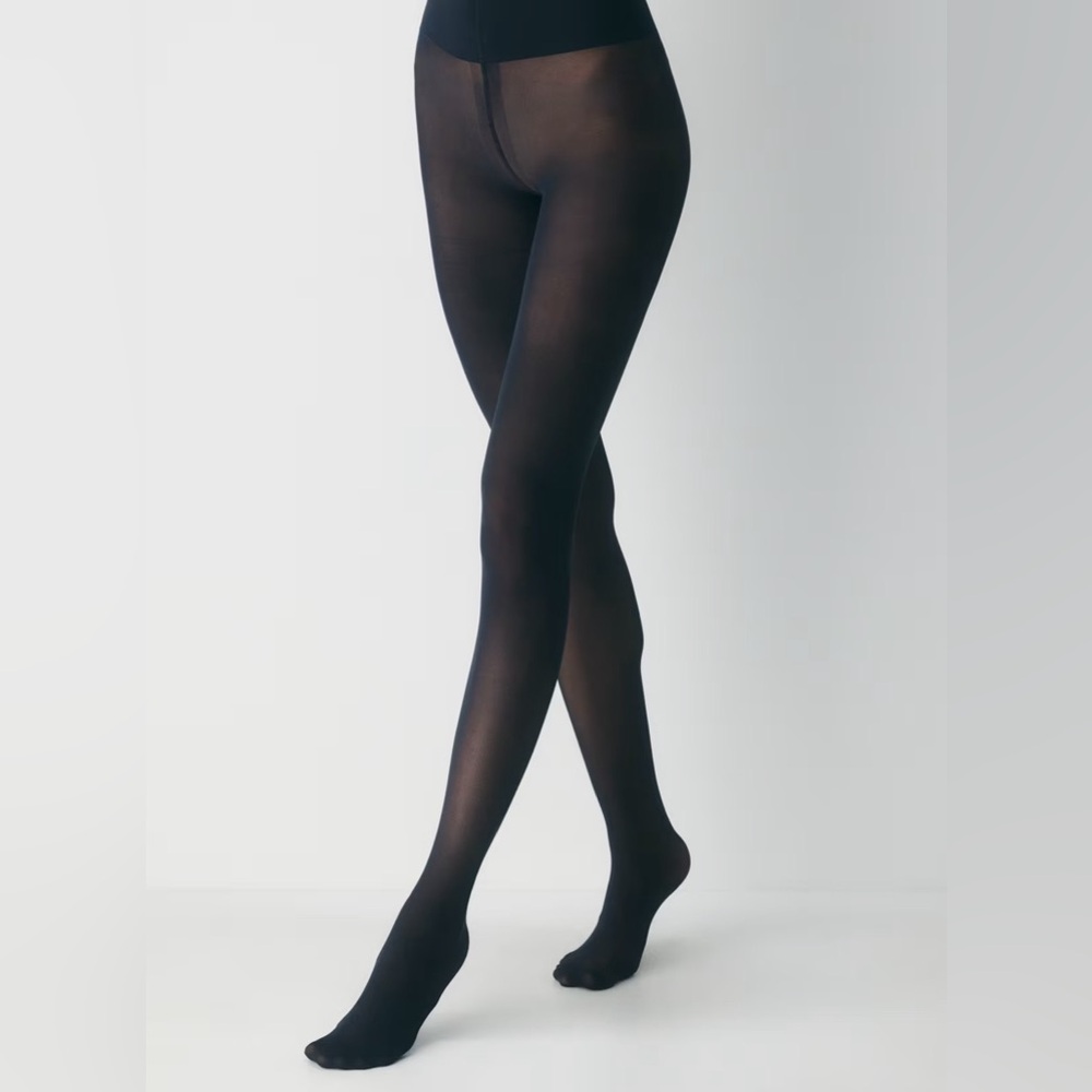 SOLD - BNIB | Aritzia Babaton | Everyday Semi-sheer Tights | Black | Size S - Picture 1 of 5
